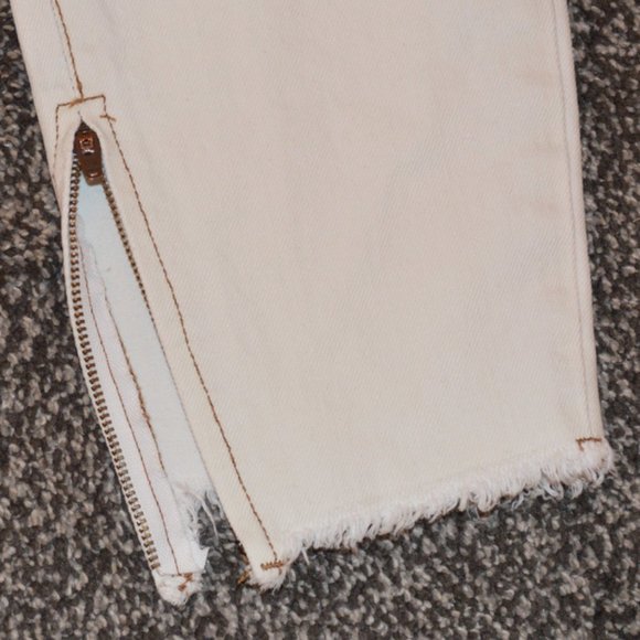 One Teaspoon Mom Jeans - Picture 4 of 6